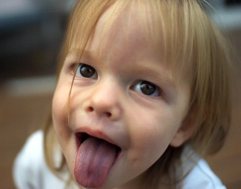 舌ブラシ・舌クリーナー